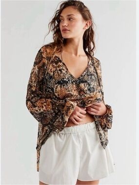🐍 Free People Sheer Lace Snake Print Oversized Boho Layering Stretch Blouse Sz S